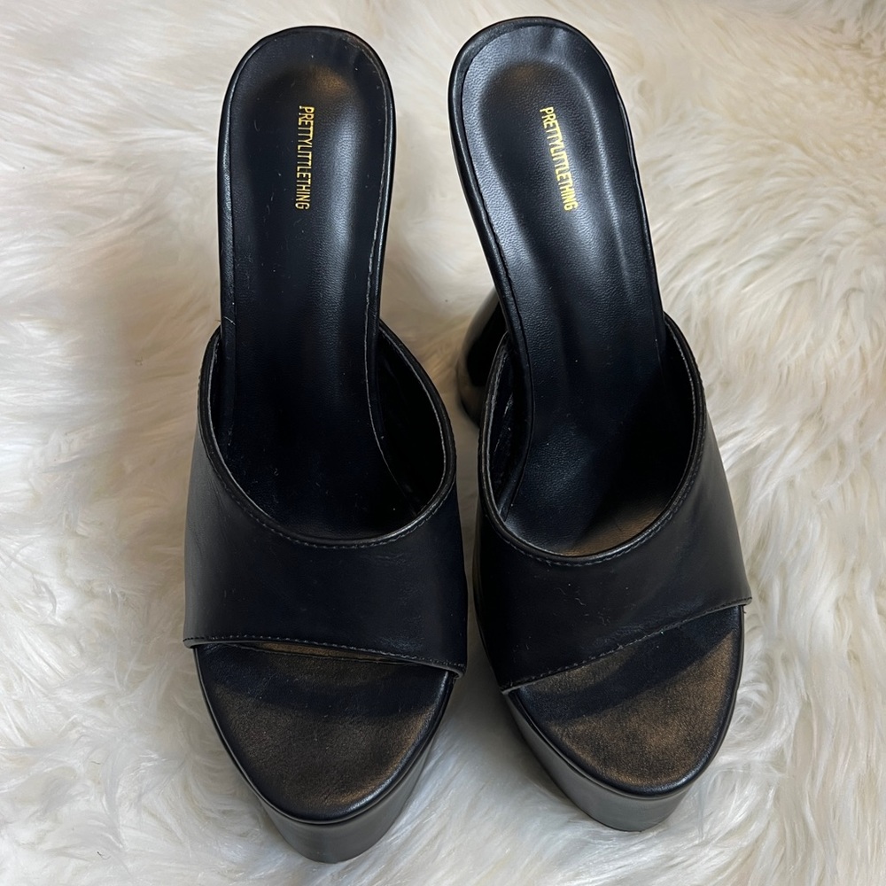 Like new pretty little thing heels - Picture 4 of 5